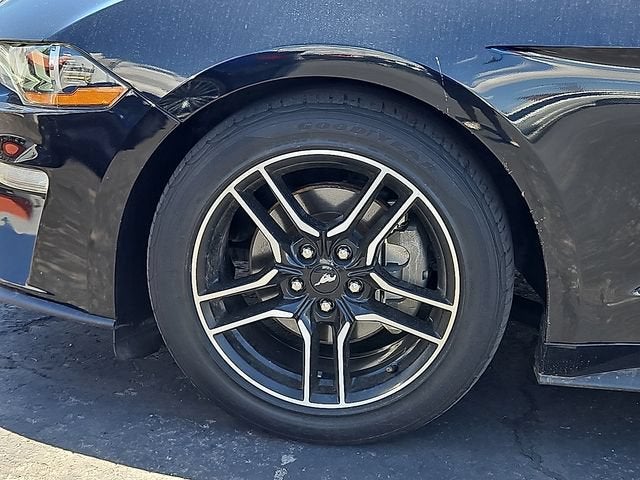 2021 Ford Mustang EcoBoost