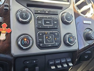 2015 Ford Super Duty F-250 SRW Lariat