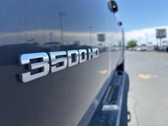 2011 Chevrolet Silverado 3500 HD DRW Work Truck