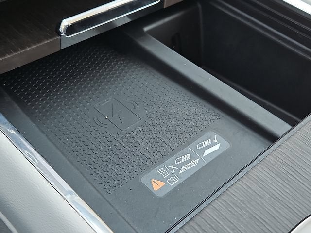 2026 GMC Acadia Denali - Photo 25