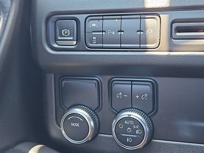 2022 GMC Yukon SLE