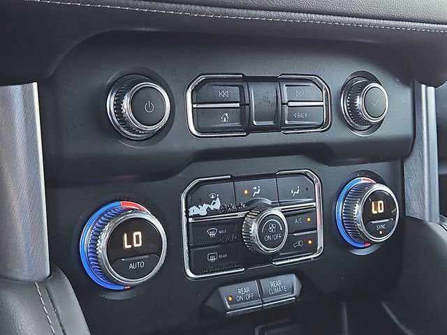 2022 GMC Yukon SLE
