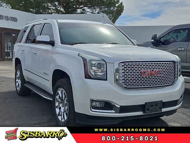 2017 GMC Yukon 4WD Denali's photo