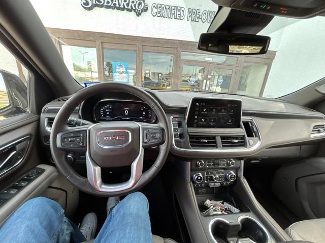 2024 GMC Yukon XL SLT