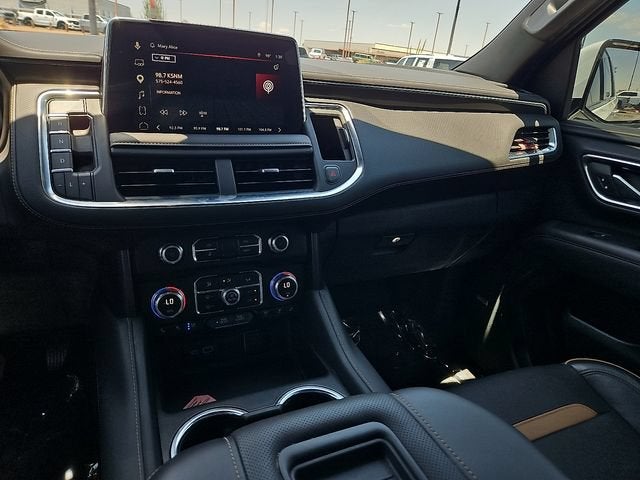 2024 GMC Yukon XL AT4