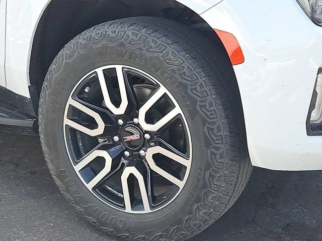 2024 GMC Yukon XL AT4