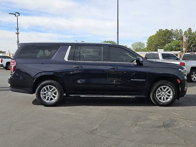 2024 Chevrolet Suburban LT