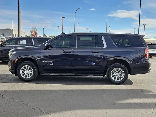 2024 Chevrolet Suburban LT