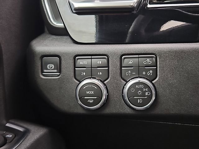 2026 GMC Sierra 3500HD SLT - Photo 15