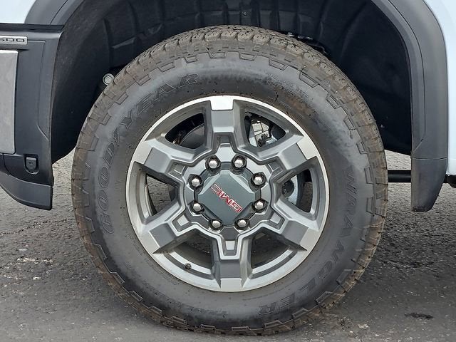 2026 GMC Sierra 3500HD SLT - Photo 8