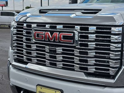 2025 GMC Sierra 3500 HD Denali
