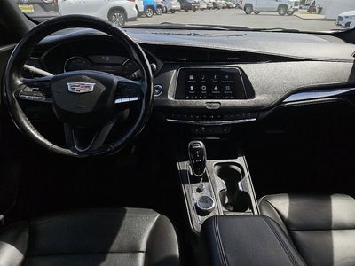 2023 Cadillac XT4 Luxury