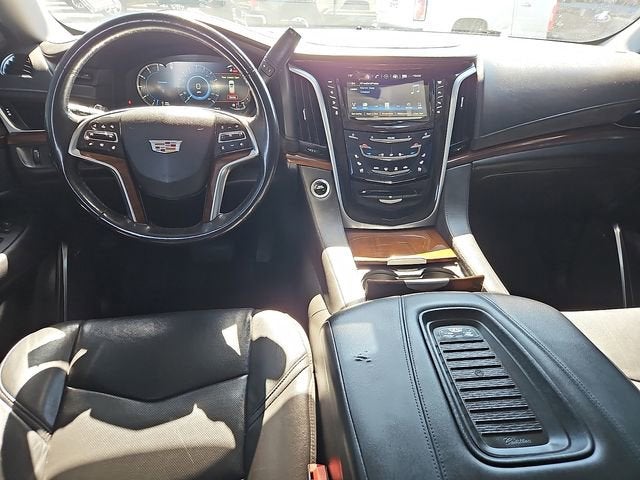 2020 Cadillac Escalade Luxury