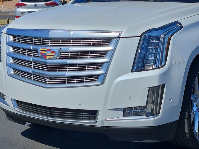 2020 Cadillac Escalade Luxury