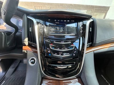 2020 Cadillac Escalade Luxury