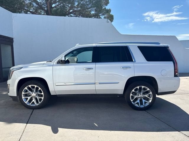 2020 Cadillac Escalade Luxury