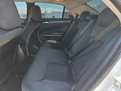2019 Chrysler 300 Touring