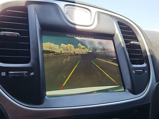 2019 Chrysler 300 Touring