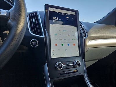 2022 Ford Edge ST