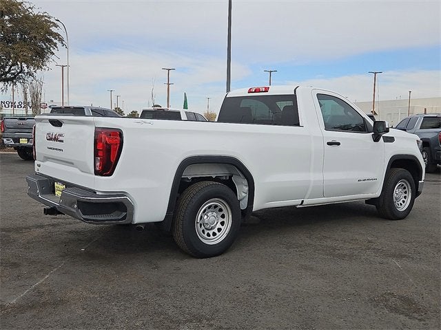 2025 GMC Sierra 1500 Pro