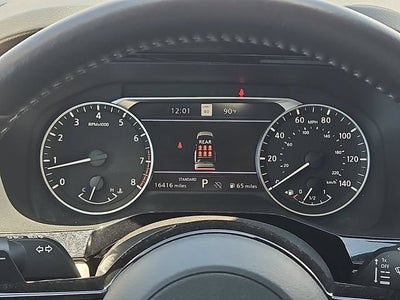 2025 Nissan Pathfinder SL