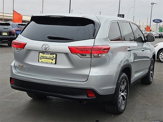 2019 Toyota Highlander LE