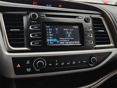 2019 Toyota Highlander LE