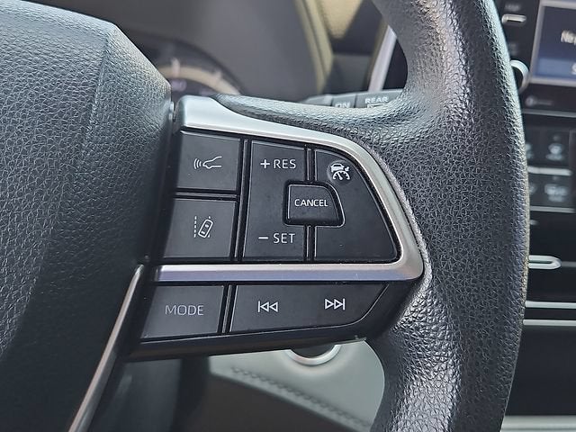 2022 Toyota Highlander L