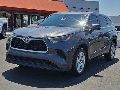 2022 Toyota Highlander L