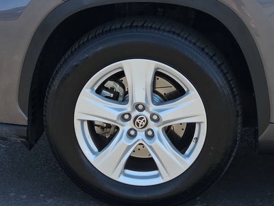 2022 Toyota Highlander L