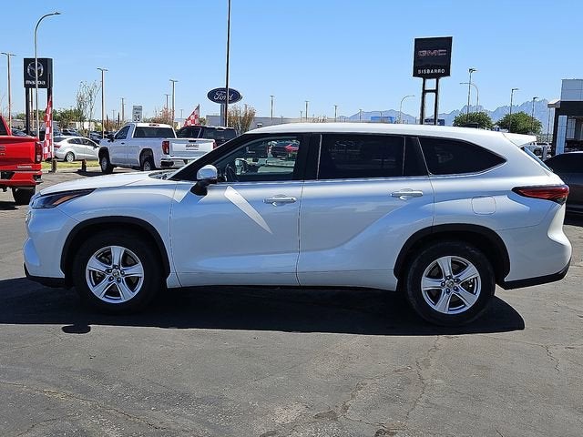 2023 Toyota Highlander L