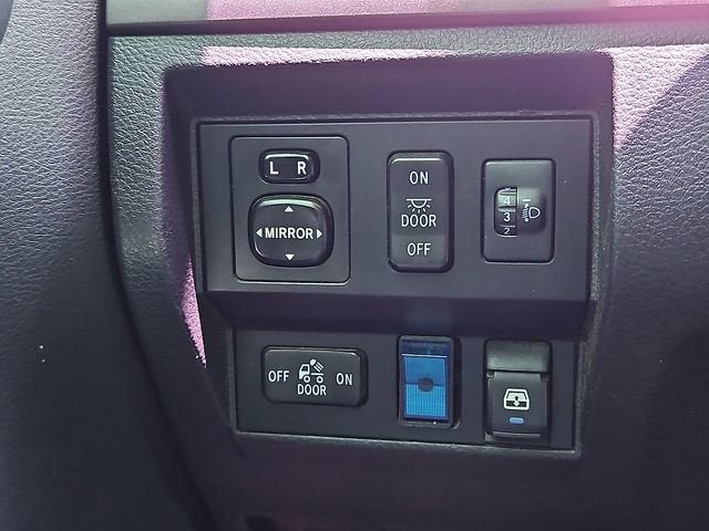 2015 Toyota Tundra 4WD Truck SR5