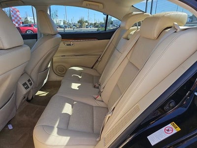 2014 Lexus ES 300h Hybrid