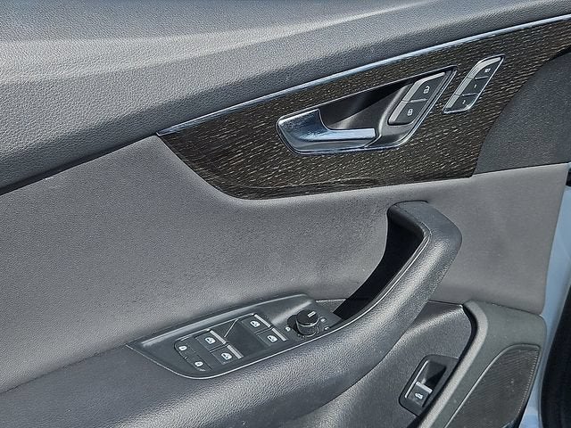 2019 Audi Q8 Premium Plus